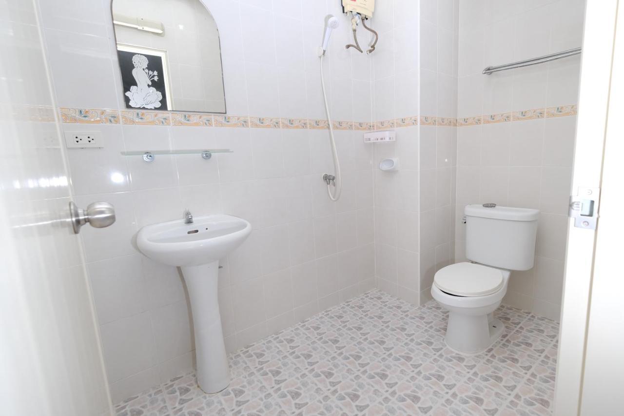 Kiwi Boutique Hotel Patong Eksteriør billede
